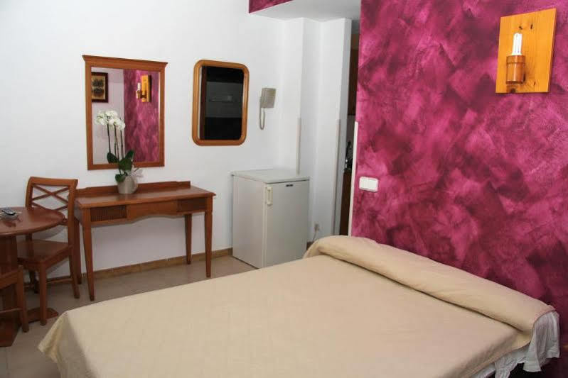 Gomila Palma Apartments Buitenkant foto
